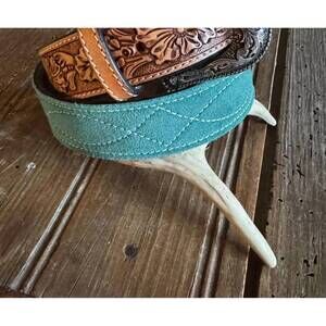 NEW AMERICAN DARLING women's alvarado belt in green